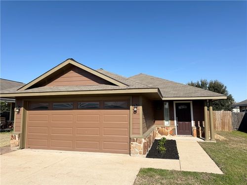 910 Crested Point Dr, College Station, TX, 77845-3546 | Card Image