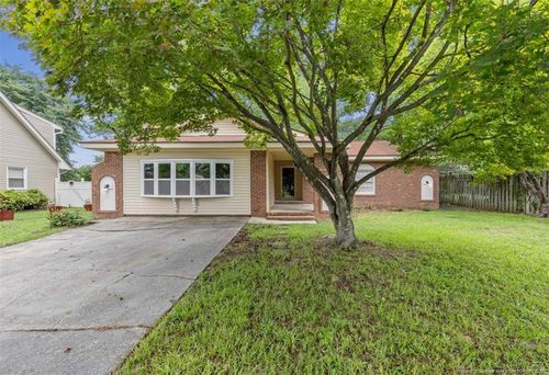 4704 Bent Pine Dr, Fayetteville, NC, 28304-1305 | Card Image