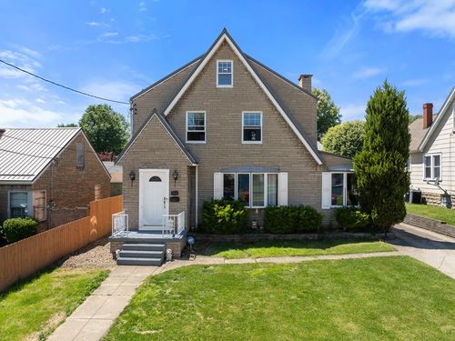 3813 Collins Way, Weirton, WV, 26062 | Card Image