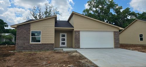 207 Tomahawk, Clearwater, KS, 67026-9237 | Card Image