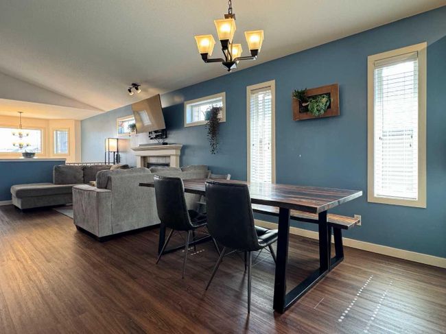 38 Riverland Close W, Home with 4 bedrooms, 3 bathrooms and 4 parking in Lethbridge AB | Image 13