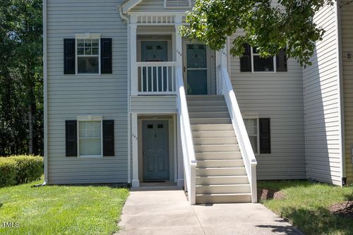 234-243 Schultz St, Chapel Hill, NC, 27514-1507 | Card Image