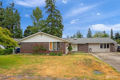 Welcome home! Spacious one level home! | Image 1