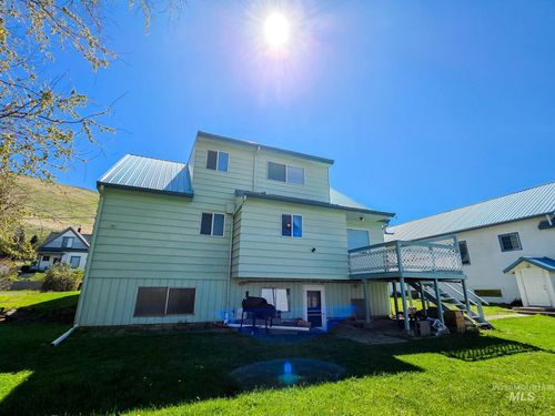1043 Arlington St, Pomeroy, WA, 99347-1000 | Card Image