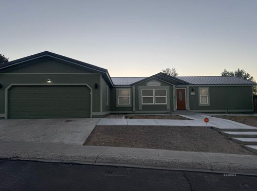 547 Cari Way, Elko, NV, 89801-4464 | Card Image