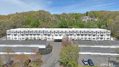 205-1 Brush Pasture Ln, Portland, CT, 06480-4622 | Card Image