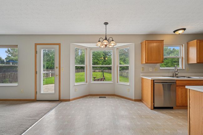 1016 Pebble Brook Dr, House other with 4 bedrooms, 3 bathrooms and null parking in Columbus OH | Image 9