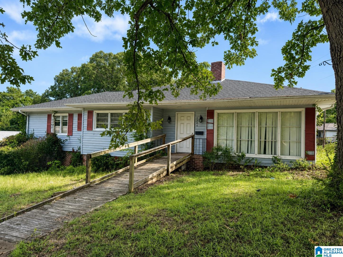 Residential in TARRANT 5