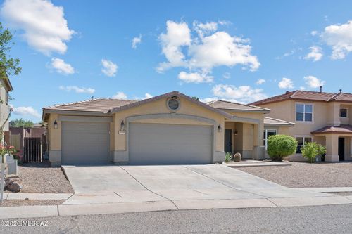 13368 E Almond Crest Dr, Vail, AZ, 85641-6563 | Card Image