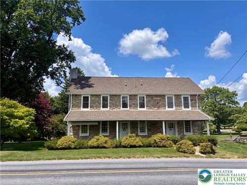 3590 Drifting Dr, HELLERTOWN, PA, 18055-3118 | Card Image