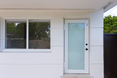 apt-1-7800 Ne 10th Ct, Miami, FL, 33138-4267 | Card Image