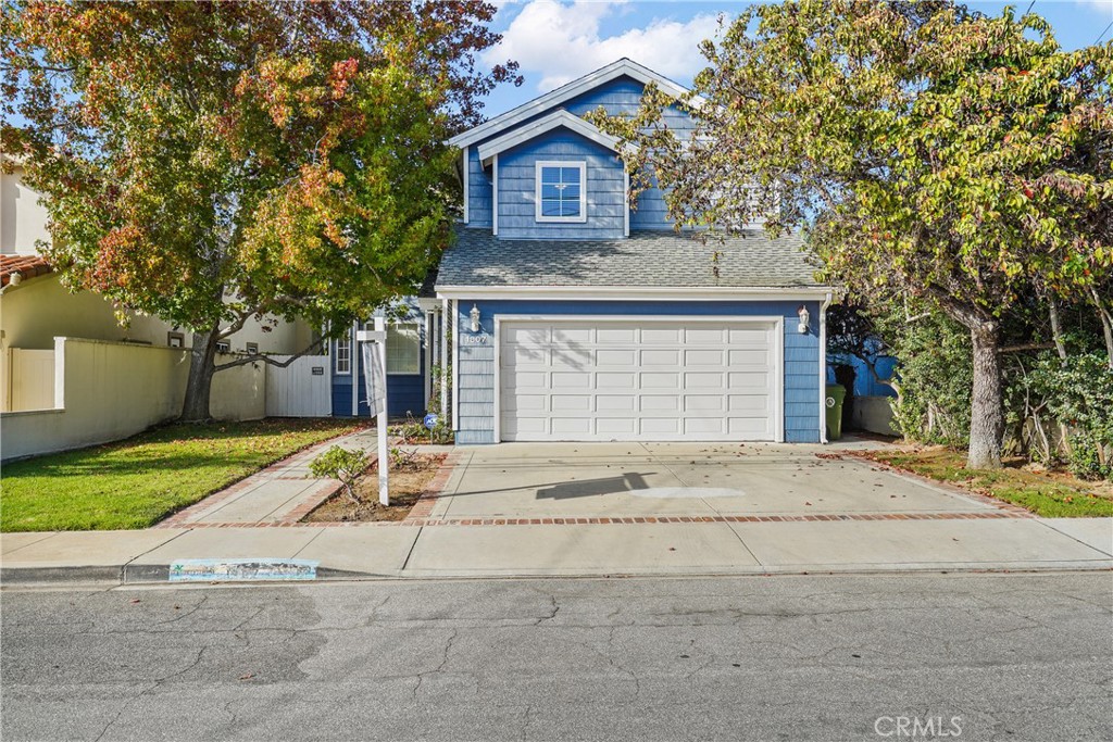 Residential Lease in Manhattan Beach