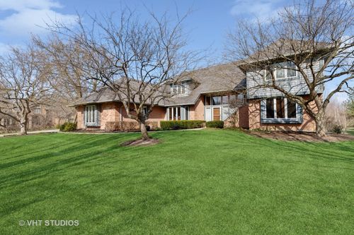 1512 Sunnyview Rd, Libertyville, IL, 60048-5327 | Card Image