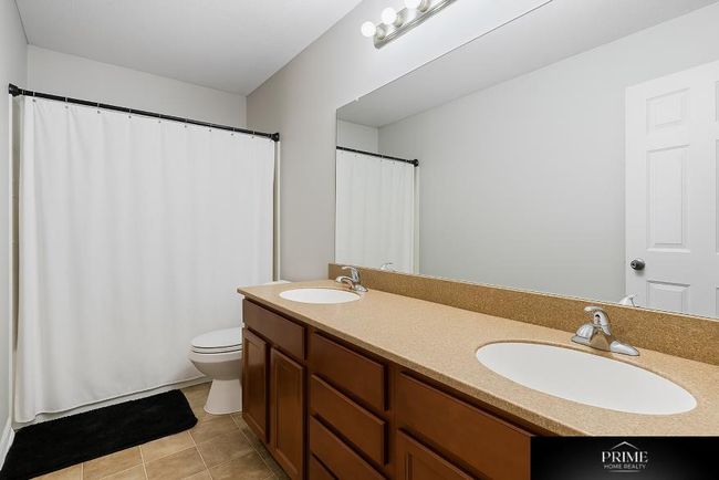 2204 Hummingbird Dr, House other with 5 bedrooms, 4 bathrooms and 3 parking in Bellevue NE | Image 18
