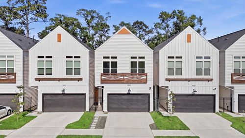 6042 Cebra St, Houston, TX, 77091-3905 | Card Image