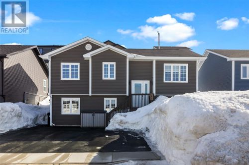 65 Maurice Putt Cres, St. John's, NL, A1B0S3 | Card Image