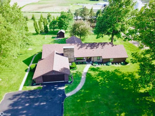 430 Highway 6, Grinnell, IA, 50112-2202 | Card Image