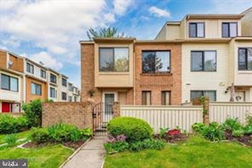 14 Docena Ct, MONTGOMERY VILLAGE, MD, 20886-4233 | Card Image