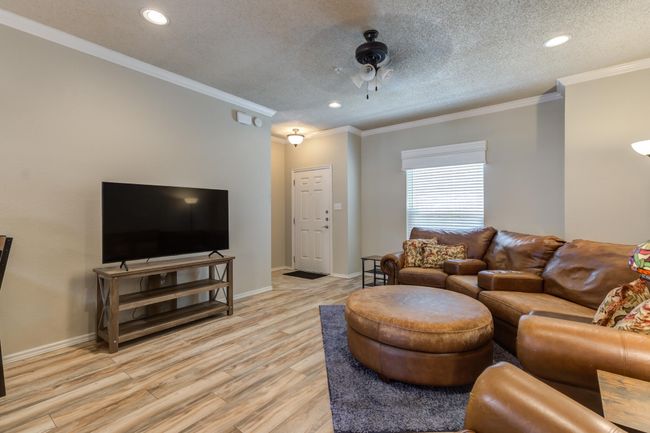 APT-1 - 2108 Main St, Condo with 2 bedrooms, 3 bathrooms and null parking in Lubbock TX | Image 7