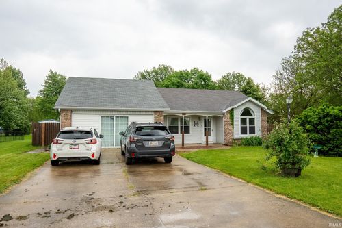 205 N Iroquois St, Goodland, IN, 47948-8031 | Card Image