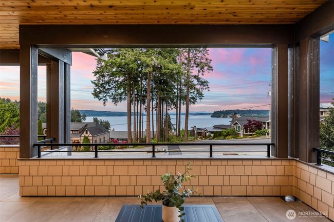 7402 Soundview Dr, House other with 4 bedrooms, 6 bathrooms and 3 parking in Gig Harbor WA | Image 17