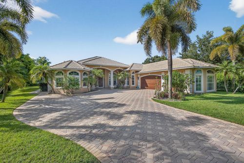 15550 Rolling Meadows Cir, Wellington, FL, 33414-9086 | Card Image