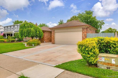 44350 Ausable Dr, Clinton Twp, MI, 48038-1412 | Card Image