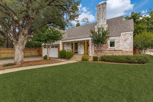 2641 Boyd Ave, Fort Worth, TX, 76109-1024 | Card Image