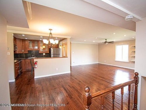 238-5 Newport Ct, Brick, NJ, 08724-2039 | Card Image