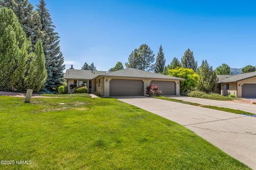 2303 N Plateau Dr, Flagstaff, AZ, 86004-7243 | Card Image