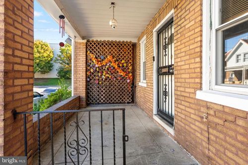 1506 Orland St, PHILADELPHIA, PA, 19126-2754 | Card Image