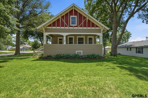 325 Iowa St, Sterling, NE, 68443-9777 | Card Image