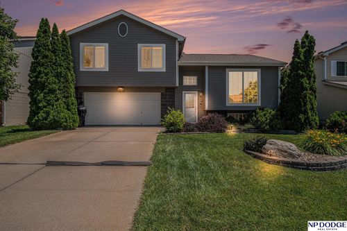 5525 S 186th Ave, Omaha, NE, 68135-4155 | Card Image