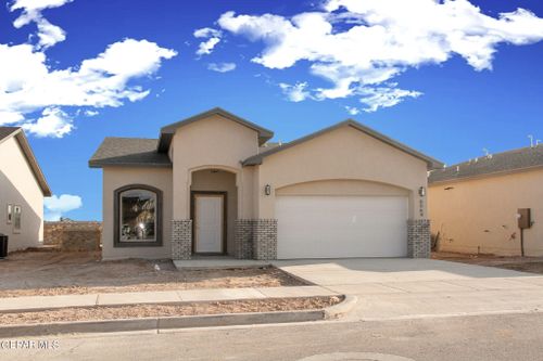 833 Paseo Solar Drive, El Paso, TX, 79928 | Card Image