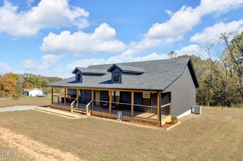 4011 Neighborly Trl, NEWPORT, TN, 37821-2569 | Card Image