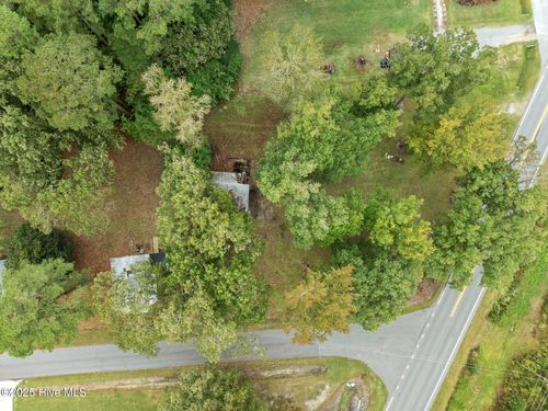 8068 Nc Highway 43 S, Greenville, NC, 27858-9093 | Card Image