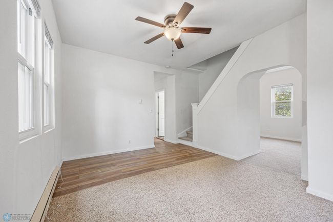 Living Room | Image 12