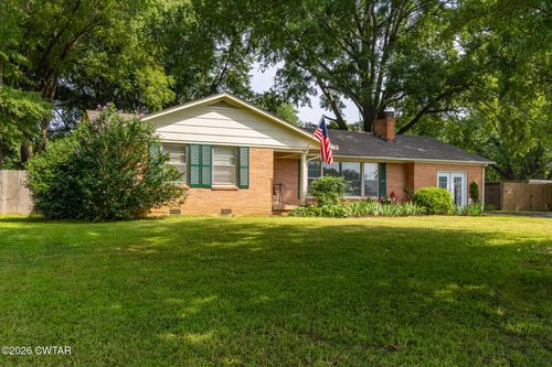 81 Northwood Dr, Mc Kenzie, TN, 38201-1617 | Card Image