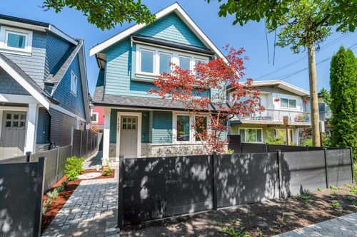 1427 E 27th Ave, Vancouver, BC, V5N2W6 | Card Image