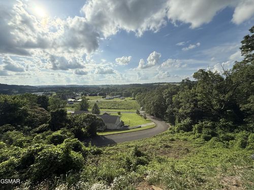 unit-3-3347 Frontier View Dr, Sevierville, TN, 37876-9341 | Card Image