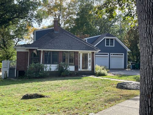 68 Walnut Hill Rd, Newton, MA, 02459-2670 | Card Image