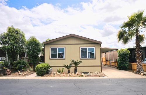 210-2575 S Willow Ave N, Fresno, CA, 93725 | Card Image