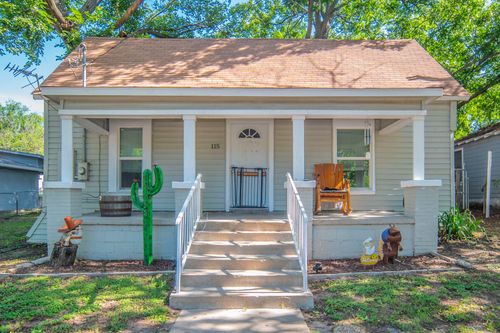 115 Front St, Weatherford, TX, 76086-3356 | Card Image