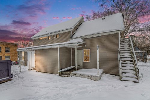 410 Division St, Benton Harbor, MI, 49022-5131 | Card Image