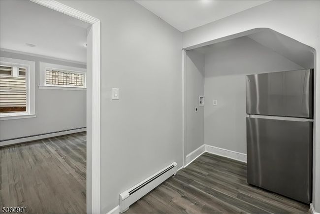 27 Berkeley Pl, Home with 7 bedrooms, 3 bathrooms and null parking in Bloomfield NJ | Image 18