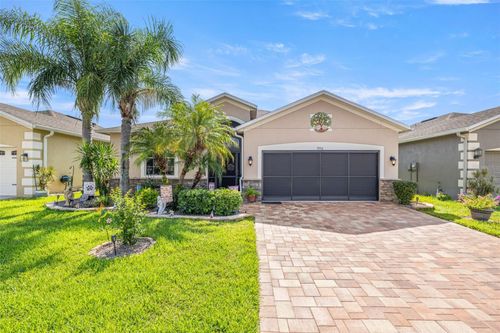 9916 Semiahmoo Loop, San Antonio, FL, 33576-4709 | Card Image
