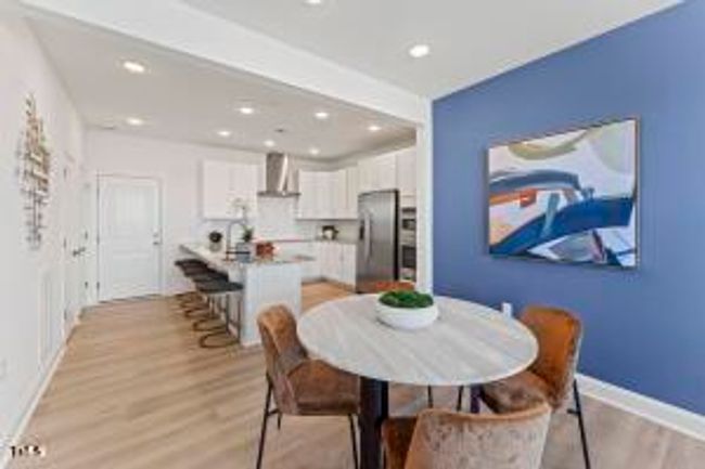 Dining to Kitchen | Image 7