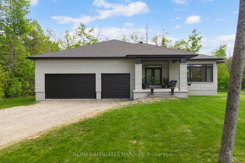 147 Golf Club Road, Rideau Lakes, ON, K7A4S5 | Card Image