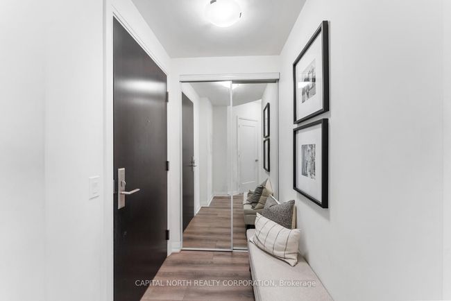 1011 - 9000 Jane St, Condo with 2 bedrooms, 2 bathrooms and 1 parking in Concord ON | Image 7