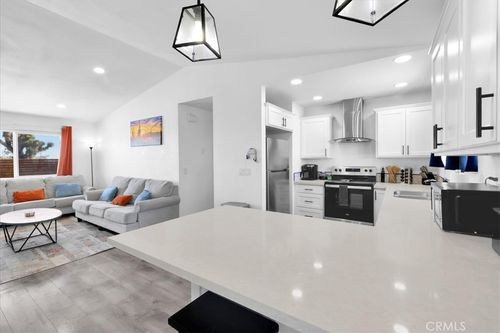 670 Ducor Ave, Landers, CA, 92285 | Card Image